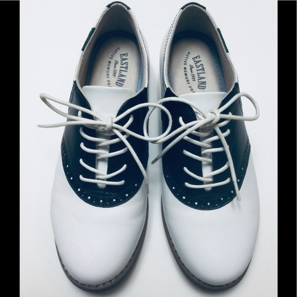 EASTLAND “SADIE” OXFORD “MEMORY FOAM” SADDLE SHOES - Picture 2 of 6
